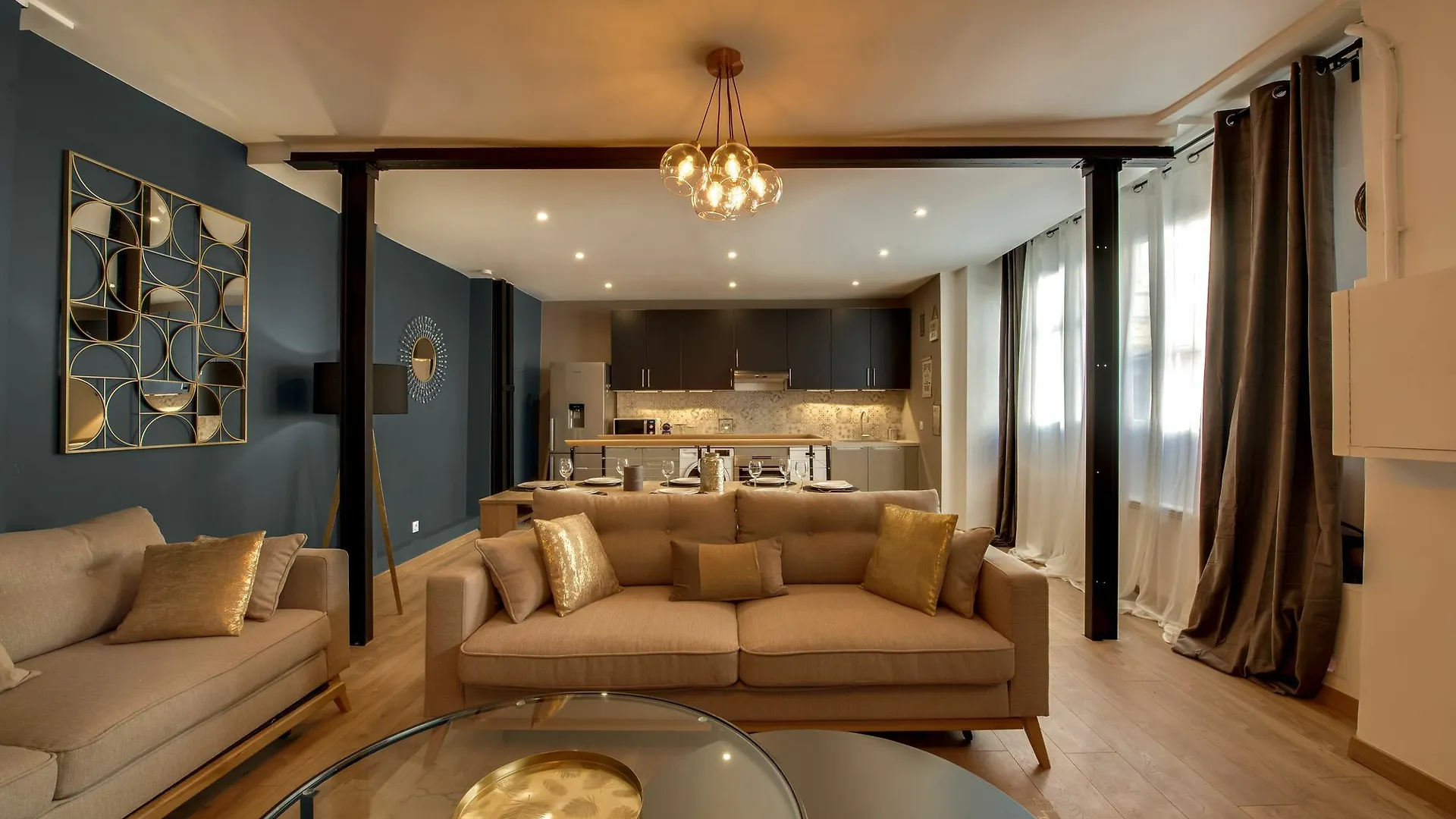 Beautiful Triplex In The Center Of Apartamento *
